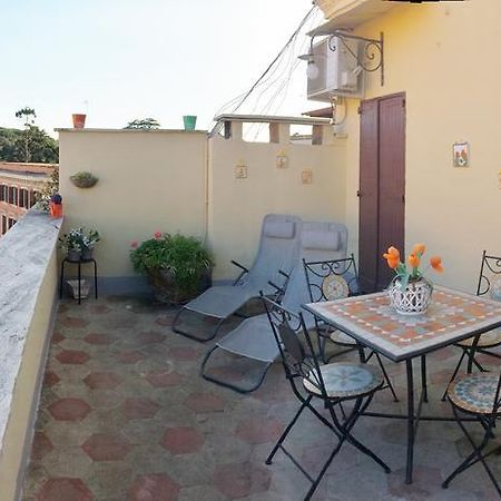 Casa Tua Sul Tetto Di Roma Apartment Exterior photo